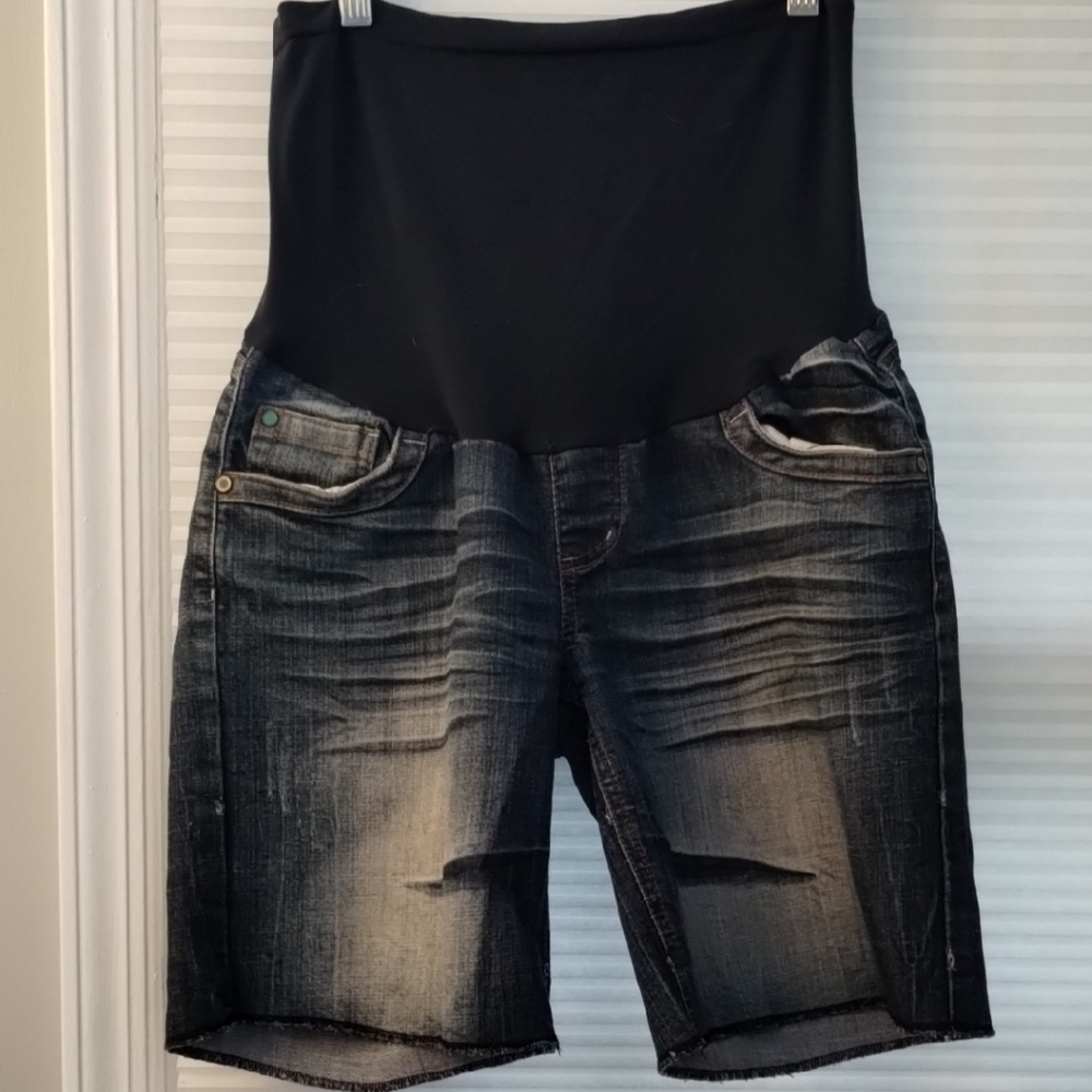 Indigo Rein Denim Maternity Shorts